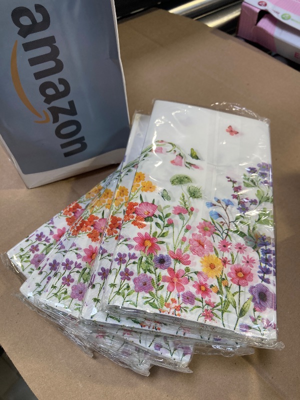 Photo 1 of 100Pcs Disposable Floral Paper Napkins Decorative Bathroom Napkins Guest Disposable Wild Flower Hand Towels Dinner Party Napkins for Wedding Birthday Party Baby Shower
