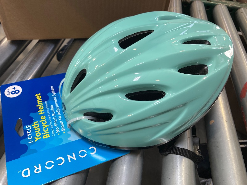 Photo 1 of Concord Youth Bicycle Helmet Mint Ages 8+
