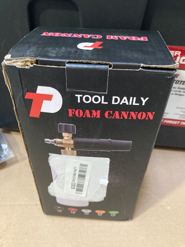 Photo 1 of Tool Daily Foam Cannon with 1/4 Inch Quick Connector, 1 Liter, 5 Pressure Washer Nozzle Tips