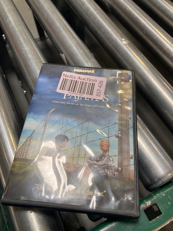 Photo 1 of The Boy in the Striped Pajamas [DVD]
