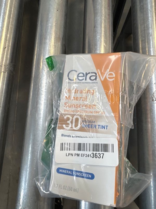 Photo 1 of CeraVe Hydrating Mineral Sunscreen SPF 30 with Sheer Tint, Tinted Mineral Sunscreen with Zinc Oxide & Titanium Dioxide, Blends Seamlessly For Healthy Glow, Medium, 1.7 Fluid Ounce