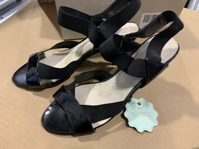 Photo 1 of  Heeled Sandals Size 7.5