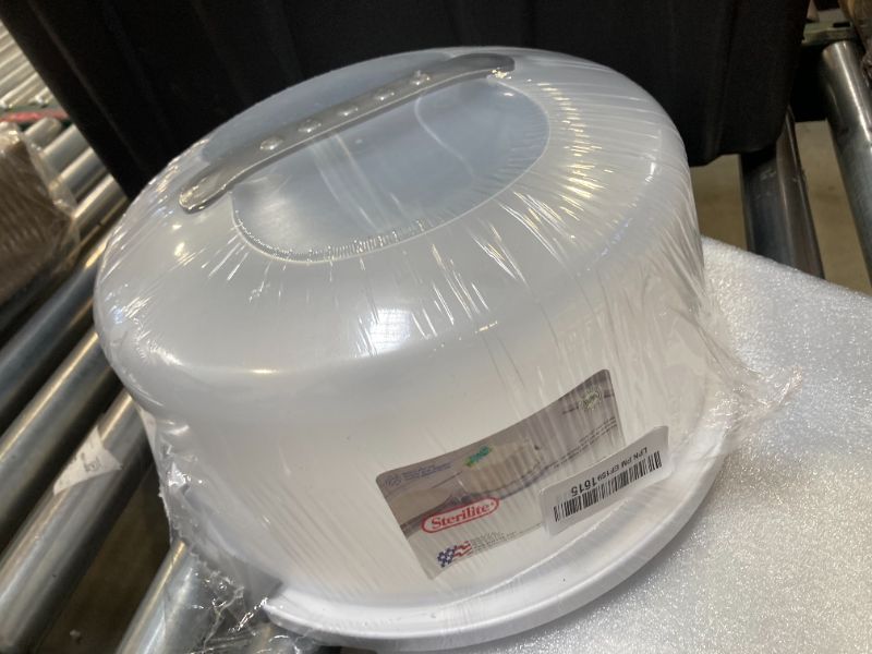 Photo 1 of Sterilite 2008004 Cake Server, White (CLEAR, 2)