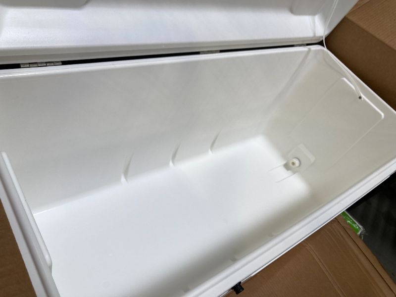 Photo 1 of Igloo 150 QT Latitude Marine Hard Side Cooler, White
