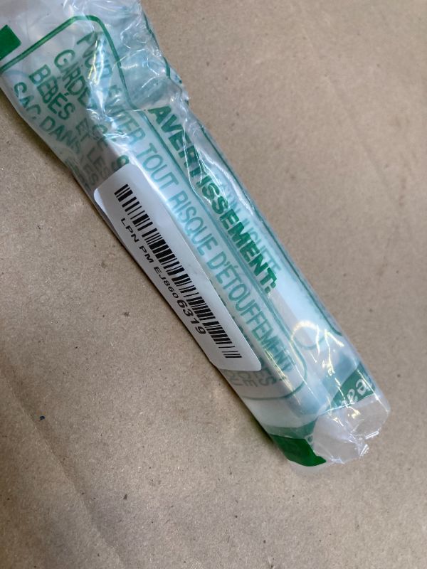 Photo 1 of Genuine Hyundai 18847-11160 Spark Plug Assembly