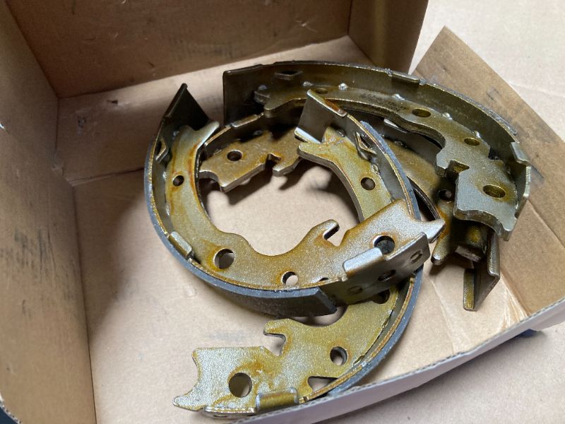 Photo 1 of ACDelco Professional 17782B Bonded Rear Parking Brake Shoe Set