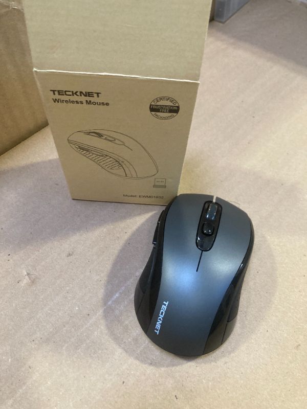Photo 1 of Wireless Mouse 
