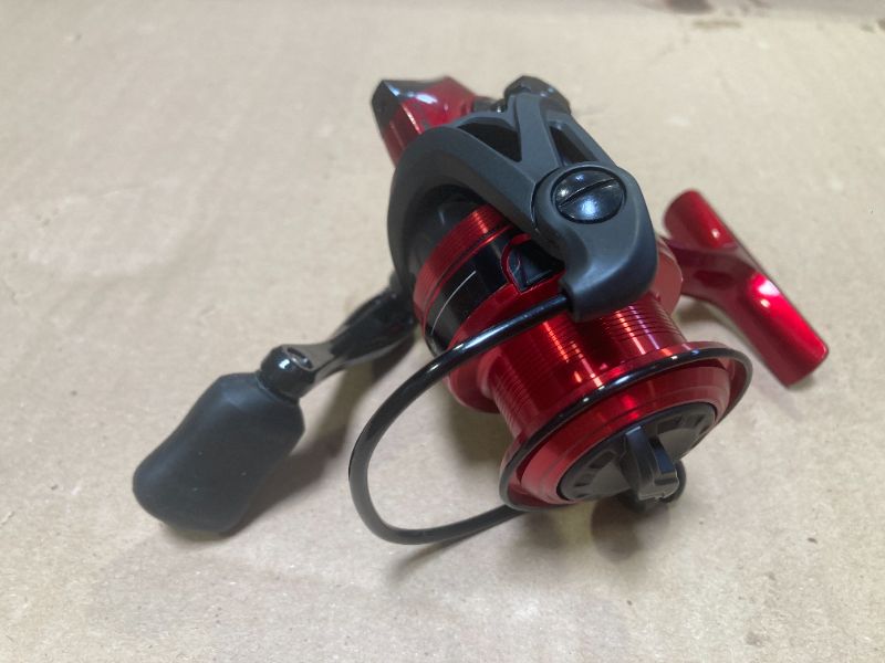 Photo 1 of  Red Max Spinning Fishing Reel

