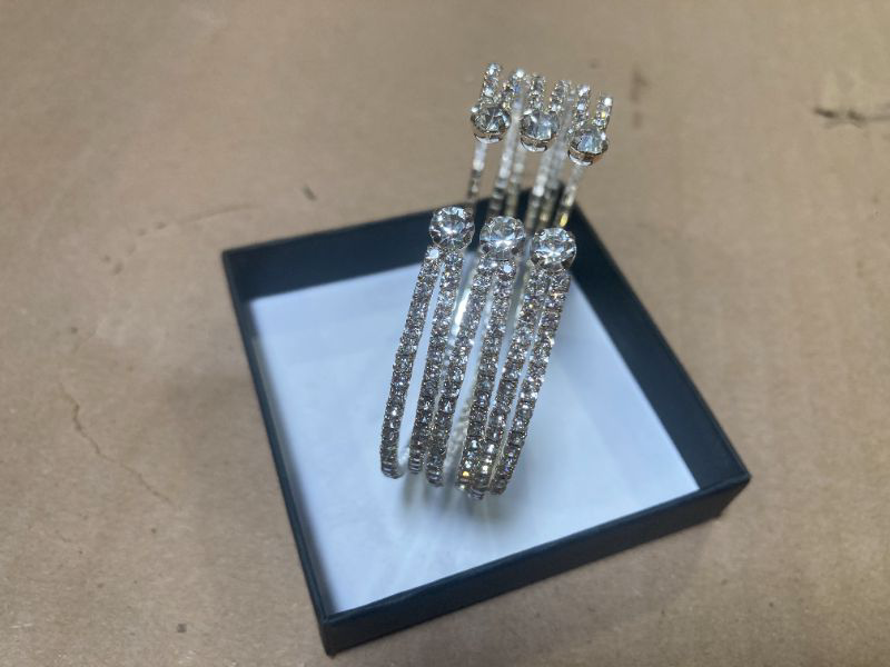 Photo 1 of  Generic Metal Bracelet Small