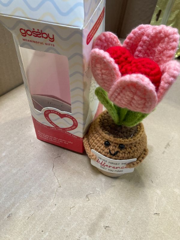 Photo 1 of Gossby Handmade Positive Heart Flower Crochet - Thank You for Listening - Knitted Decor - Thank You, Appreciation, Positive Gift for Women, Teacher, Mom, Friend, Coworker - Christmas, Birthday Gift
