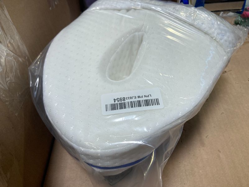 Photo 1 of Vertdens Leg Pillow, Knee Pillow for Side Sleepers, Leg Pillows for Sleeping, Knee Cushion for Sleeping,Suitable for Relieving Leg, Back, Knee Pain