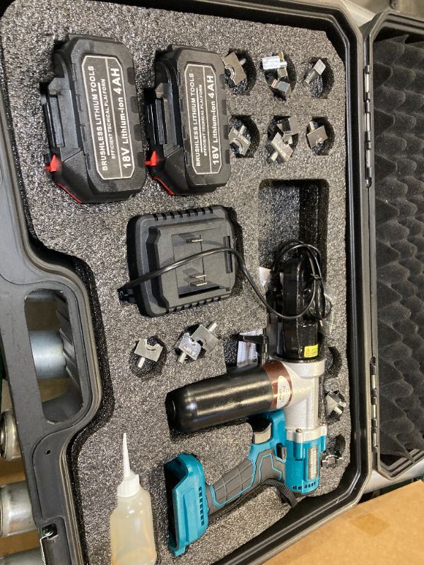 Photo 1 of Electric Hydraulic Cable Lug Crimping Tool 12 AWG to 2/0 AWG Rechargeable Hydraulic Electrical Terminal Cable Lug Wire Crimping Crimper Tool Kits with 8 Dies
