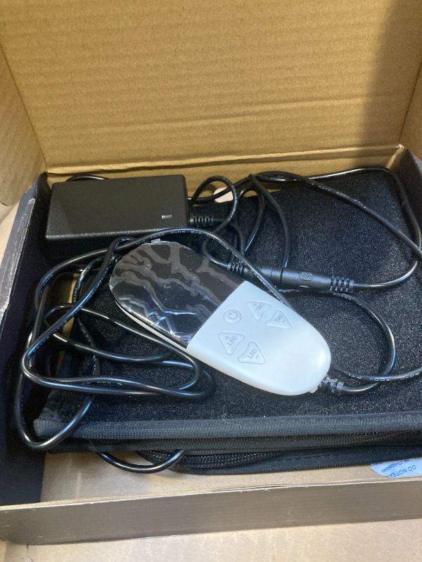 Photo 1 of Dowceivm Red-Light-Therapy-for-Hands,Therapy for Finger Wrist,Near Infrared Light Therapy & Red Light Therapy for Body,Dual Wavelength 150 LEDs for Hands Pain Relief(16.5IN*8IN)