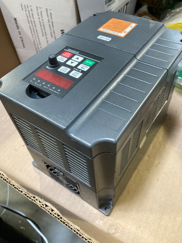 Photo 1 of 5HP 4KW VFD, Single-Phase to 3-Phase Converter, Used on ?4.8HP(3.5kW) 16Amps 200-230V 3-Phase Motor, Input/Output 200V-230V,Variable Frequency Drive