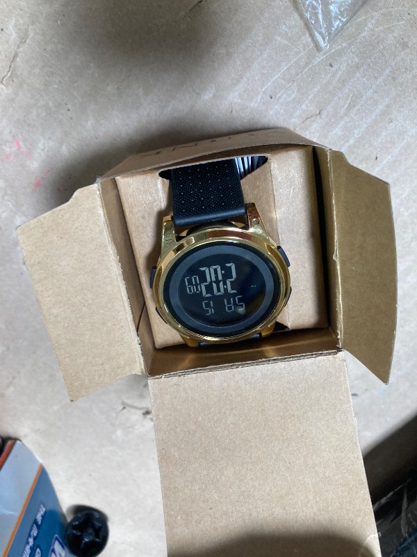 Photo 1 of YUINK Mens Watch Ultra-Thin Digital Sports Watch Waterproof Stainless Steel Fashion Wrist Watch for Men Women (Gold)
