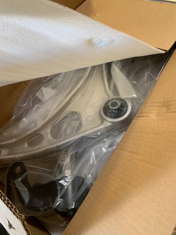 Photo 1 of UGFC Front Lower Control Arm And Ball Joint Assembly Compatible with Honda Pilot 2016-2021, Ridgeline 2017-2021, Passport 2019-2021, Acura MDX 2014-2020