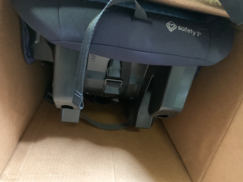 Photo 1 of Safety 1st Smooth Ride Convertible Car Seat, 2-in-1 Rear & Forward Facing, 5-40 lbs, 30-50 lbs, Fits 3 Across, Slim Design, Latch, Machine-Washable, Travel-Ready, Crater Lake
