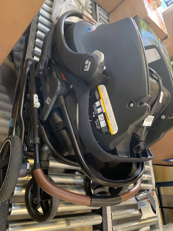 View 2 of Maxi-Cosi Zelia™ Luxe 5-in-1 Modular Travel System in New Hope Black