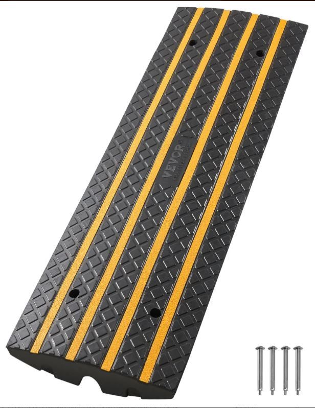Photo 1 of VEVOR Car Driveway Rubber Curb Ramp, 15 Tons Load Capacity, 66 mm Rise Curbside Bridge Ramp with Yellow Reflective Strips, Suitable for Loading Dock, Warehouse, Garage, Sidewalk (2 Pack)

