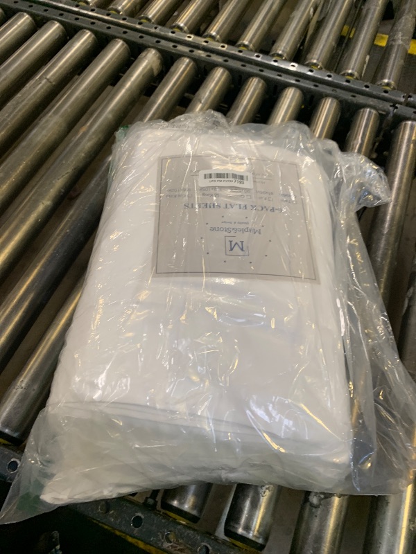 Photo 1 of Maple&Stone King Flat Sheet 6 Pack,Premium Soft & Breathable,Brushed Microfiber Fabric, Anti-Shrinkage & Non-Fading,Bulk Flat Sheets Only King Size (White)