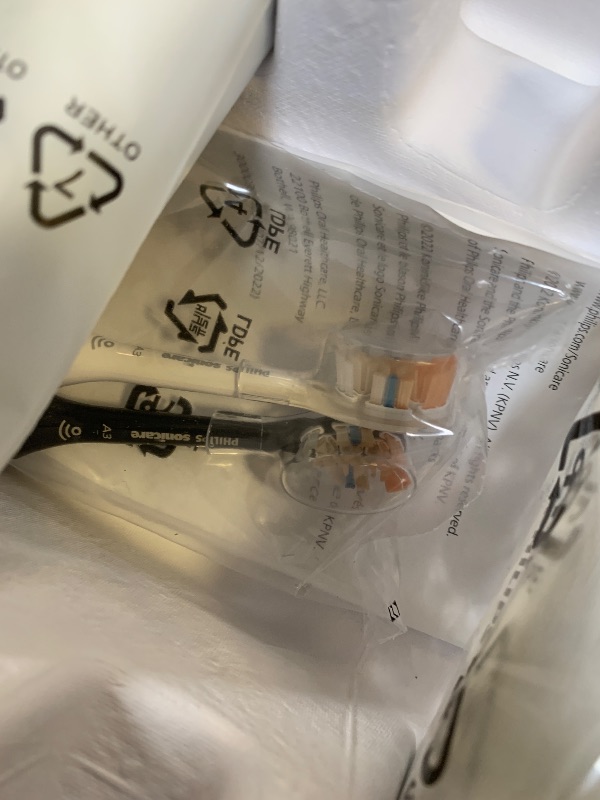 Photo 1 of Philips Sonicare DiamondClean Connected Electric Toothbrush 2 Pack, x2 Sonic Toothbrushes, x2 Charging Travel Cases, x2 A3 Brush Heads, 12 Brushing Settings, (Black and Rose Gold) Model HX9912/71