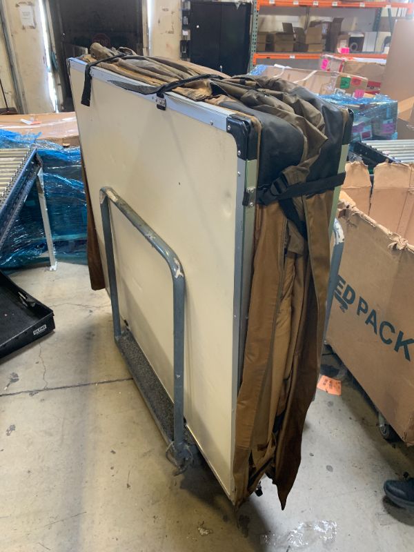 Photo 1 of foldable truck bed