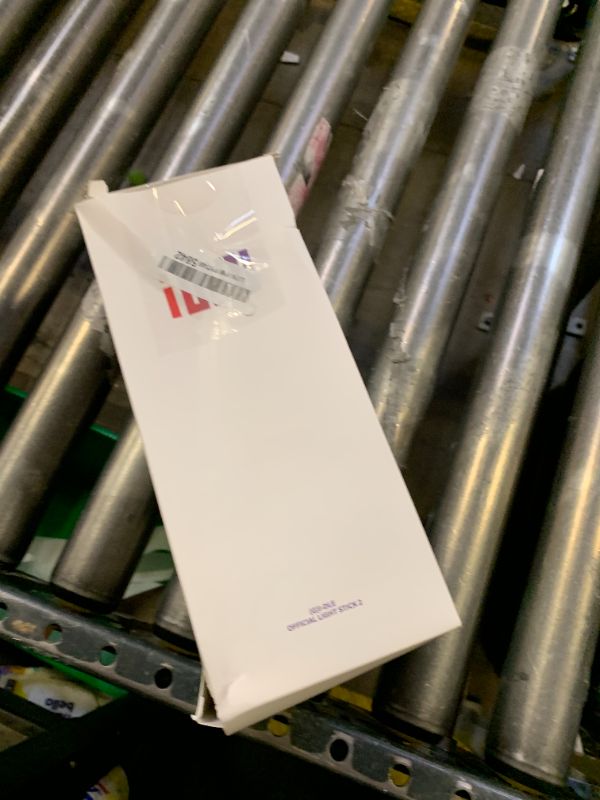 Photo 1 of (G) I-DLE Official Lightstick Ver.2 + Seller's Photocards Set – Exclusive K-Pop Merchandise