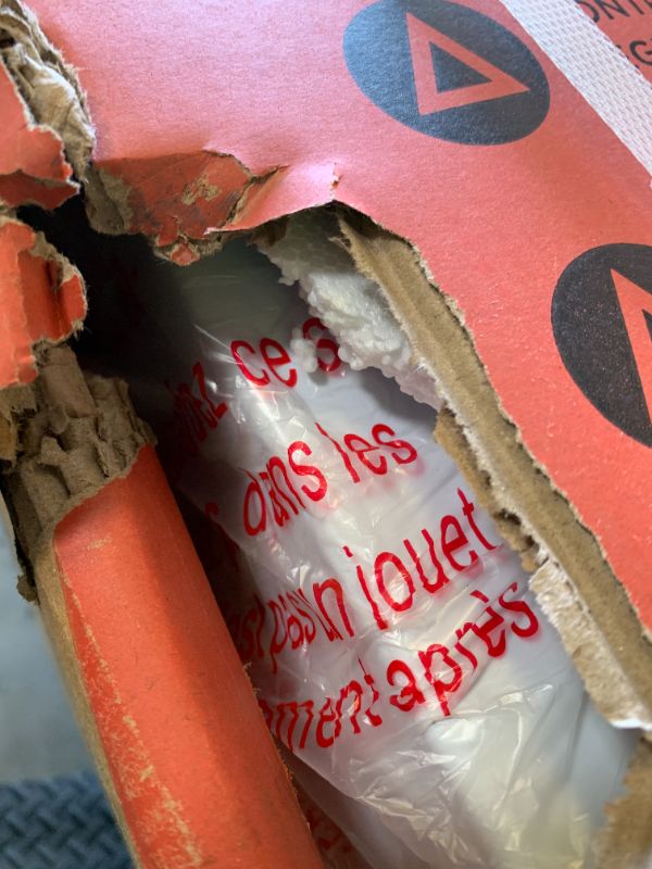 Photo 1 of FACTORY SEALED
FRIGIDAIRE 10 Cubic Foot Chest Freezer, 10 cu ft, White