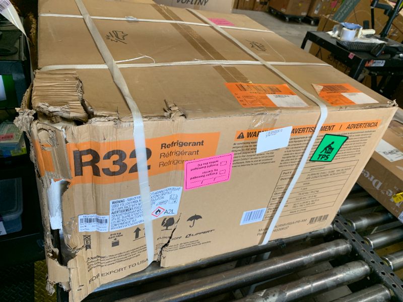 Photo 1 of FACTORY SEALEd
DAMAGED SEE 2ND PIC
Furrion Chill Cube 18k BTU Variable Speed RV Rooftop Air Conditioner, White, Non-Ducted, R32 Refrigerant, Quiet High-Efficiency AC with Turbo Cool Mode, Lightweight, AC Unit Only - FACR18VSSA-BL-AM