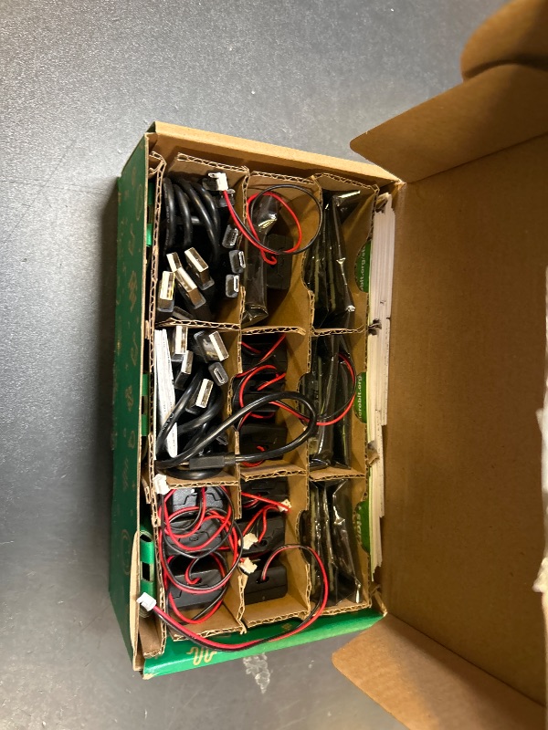 Photo 1 of GeeekPi microbit V2 Club Kit (10 Pack microbit v2 go kit) with 10 BBC Micro:bit V2 Boards, Battery Holders, Micro USB Cable,20 AAA Batteries for Coding and Programming