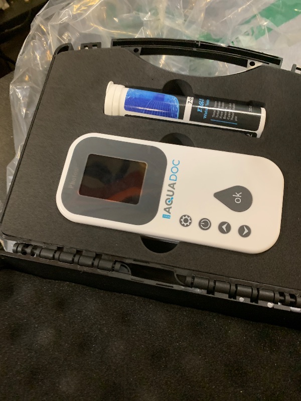 Photo 1 of Eagle Ray Digital Pool Water Test Kit by AquaDoc with Digital Water Tester and 30 Pool Test Strips for Chlorine, Bromine, Total Hardness, Cyanuric Acid, Alkalinity, and pH