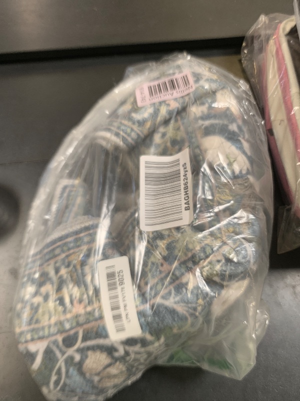 Photo 1 of Washable Vintage 2x6 Bathroom Rugs: Soft Carpet with Non-Slip Backing for Hallway Entryway Kitchen Stain-Resistant Bedroom Floor Mat – Gifts for Newlyweds/Household Home Decor (2x6,Floral/Blue)