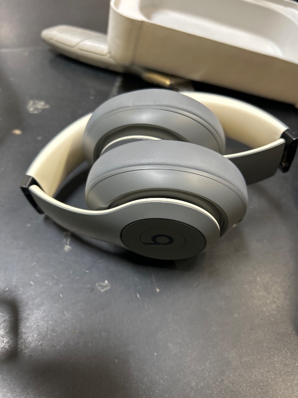 Photo 1 of Beats Studio Pro - Premium Wireless Over-Ear Headphones- Up to 40-Hour Battery Life, Active Noise Cancelling, USB-C Lossless Audio, Apple & Android Compatible - Amazon Exclusive Sand Gray