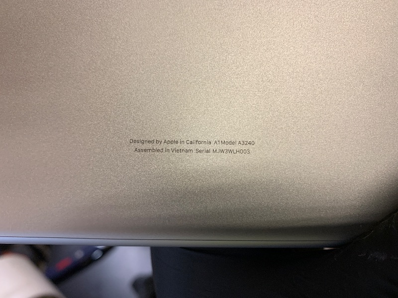 Photo 1 of Apple 2025 MacBook Air 13-inch Laptop with M4 chip: Built for Apple Intelligence, 13.6-inch Liquid Retina Display, 16GB Unified Memory, 256GB SSD Storage, 12MP Center Stage Camera, Touch ID; Silver