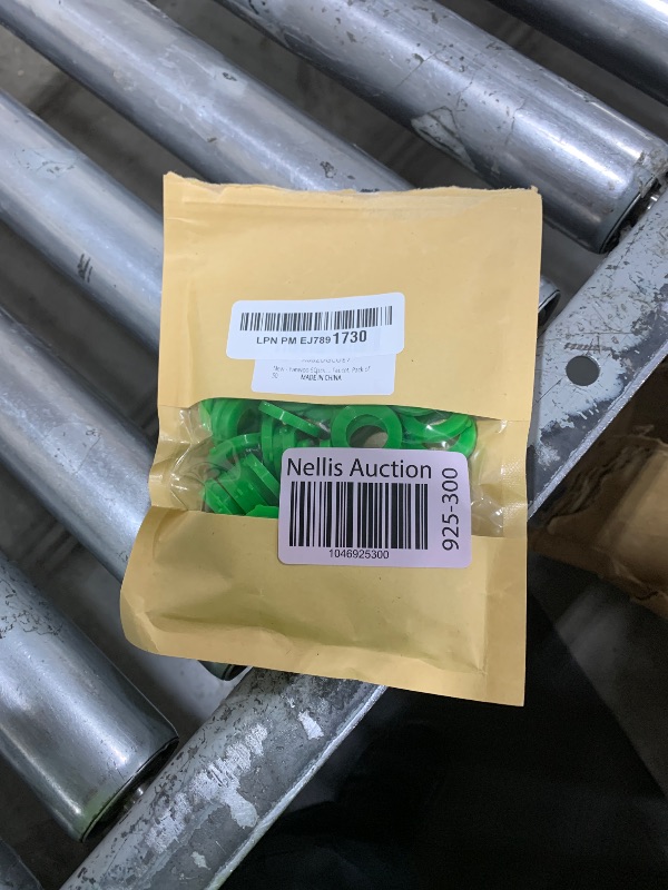 Photo 1 of Yanwoo 50pcs Green Leak Preventing Silicone Washer Gasket for Standard 3/4" Garden Hose Fittings, Nozzles and Water Faucet, Pack of 50