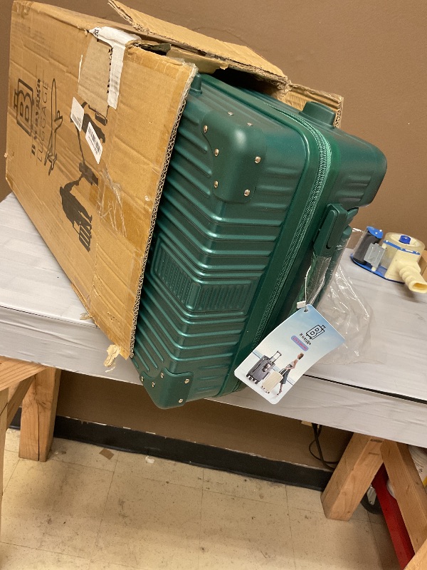Photo 1 of SEE NOTES PICTURES……..20 Inch Carry on Luggage Carry-on with Cup Holder & USB Port, Luggage with Airline Approved TSA Lock, Softside Lightweight carry on luggage 22 x 14 x 9 airline approved 360° Spinner Double Wheels