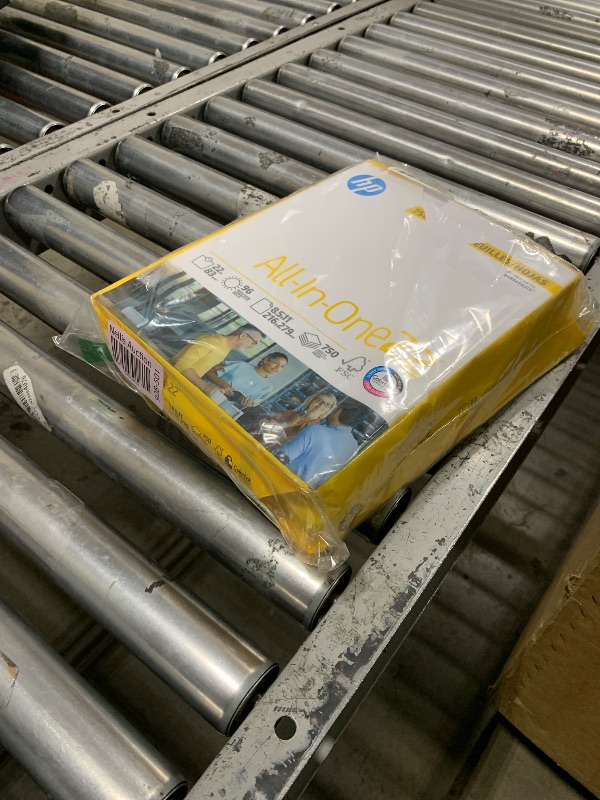 Photo 1 of Hp  | 8.5 x 11 Paper | All In One 22 lb | 1 Mega Ream - 750 Sheets | 96 Bright | Made in USA - FSC Certified | 207750R
