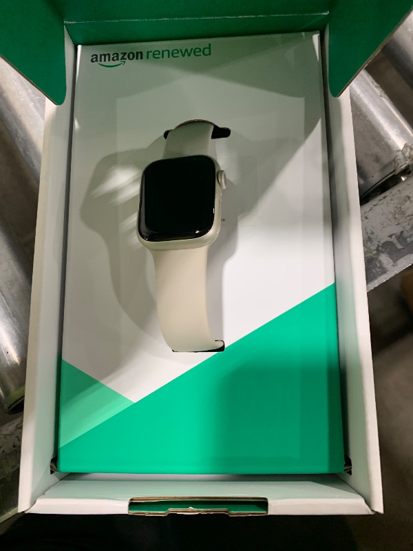 Photo 1 of Apple Watch Series 9 [GPS 41mm] Starlight Aluminum Case with Starlight Sport Band M/L (Renewed Premium)