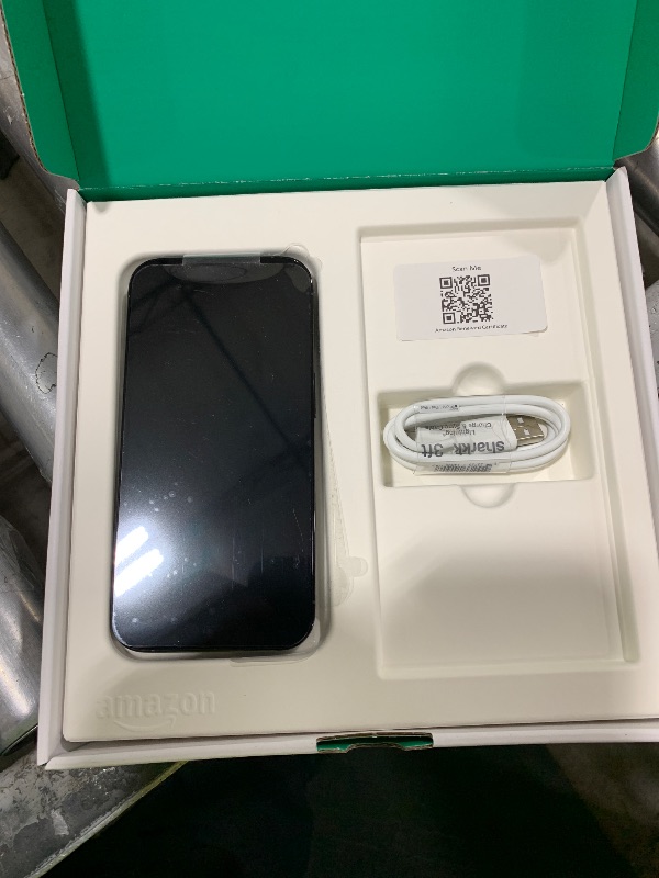 Photo 1 of Apple iPhone 14 Pro, 256GB, Space Black - Unlocked (Renewed Premium)