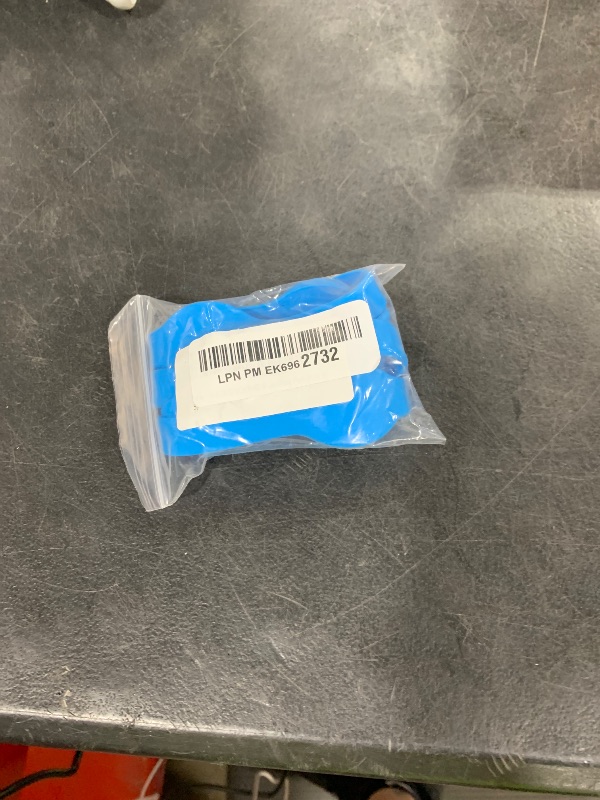 Photo 1 of YARONGTECH RFID Wristbands 13.56mhz M1 S50 1K Silicone Bracelet Waterproof for Swimming Pool (Pack of 5)
