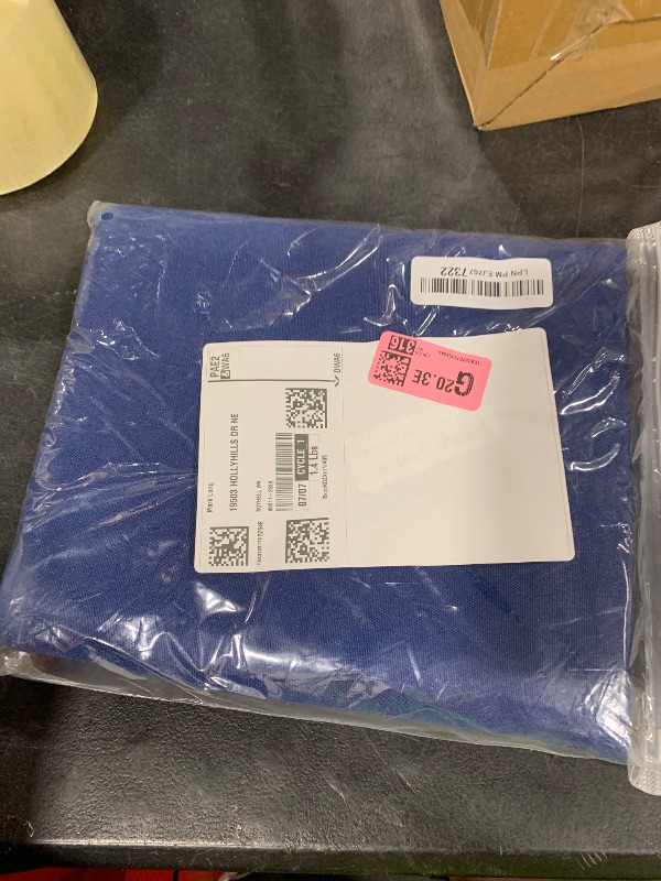 Photo 1 of Wolkemer Oval Tablecloth 60 x 84 Inch Washable Fabric Table Cloth Solid Navy Blue Table Cover for Dining Wedding Party Banquet Tabletop Decoration