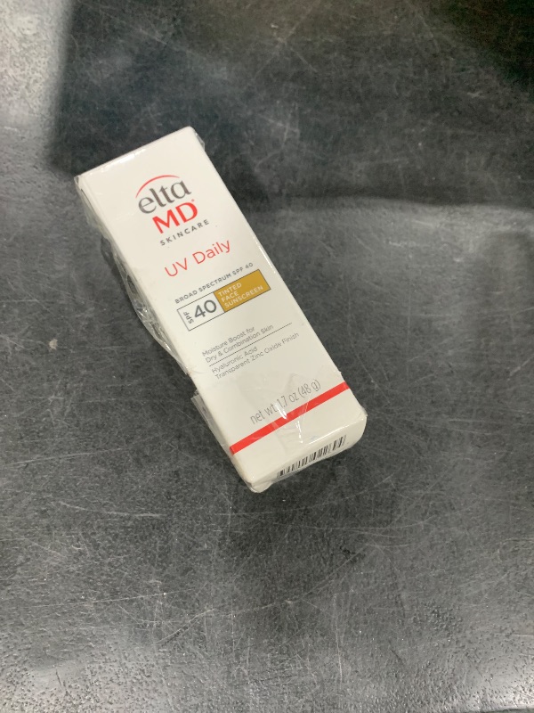 Photo 1 of EltaMD UV Daily Tinted SPF 40 Face Sunscreen Moisturizer with Zinc Oxide, Tinted Daily Face Moisturizer with SPF, Sunscreen for Dry Skin,1.7 oz Pump