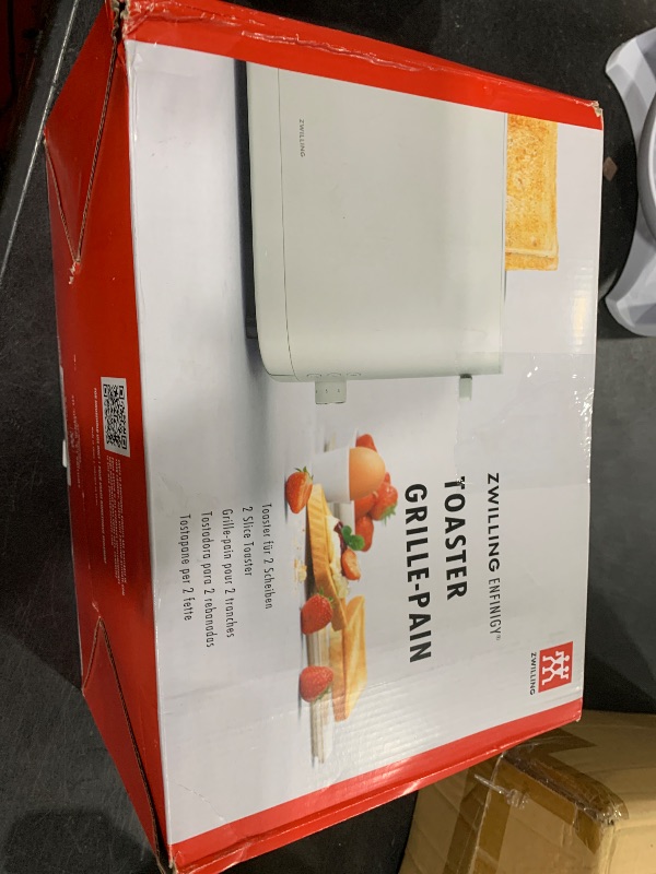 Photo 1 of ZWILLING Enfinigy, 2-Slice Toaster, Extra Wide 1.5" Slots for Bagels and Toast, White