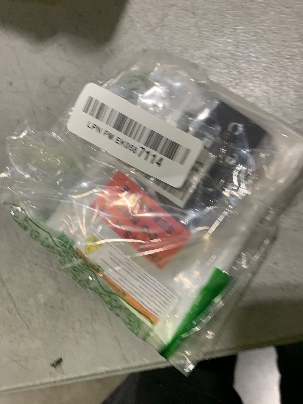 Photo 1 of Key Fob Replacement Fits for GMC Sierra Chevy Silverado 1500 2500 3500 2500HD 3500HD 2014 2015 2016 2017 2018 2019 2020/ Canyon Colorado 2015-2021 M3N32337100 (Pack of 2)
