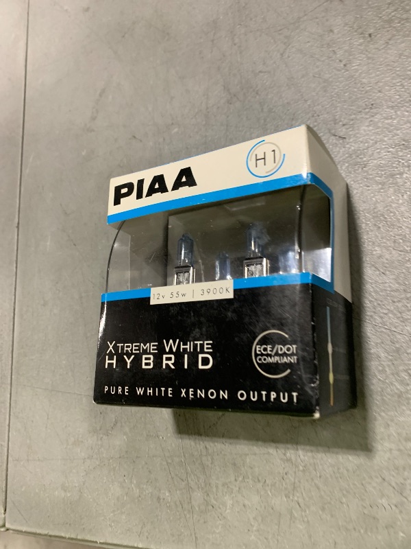 Photo 1 of Piaa 23-10101 Xtreme White Hybrid H1 Bulb (3900K - 12V 55W), 2 Pack