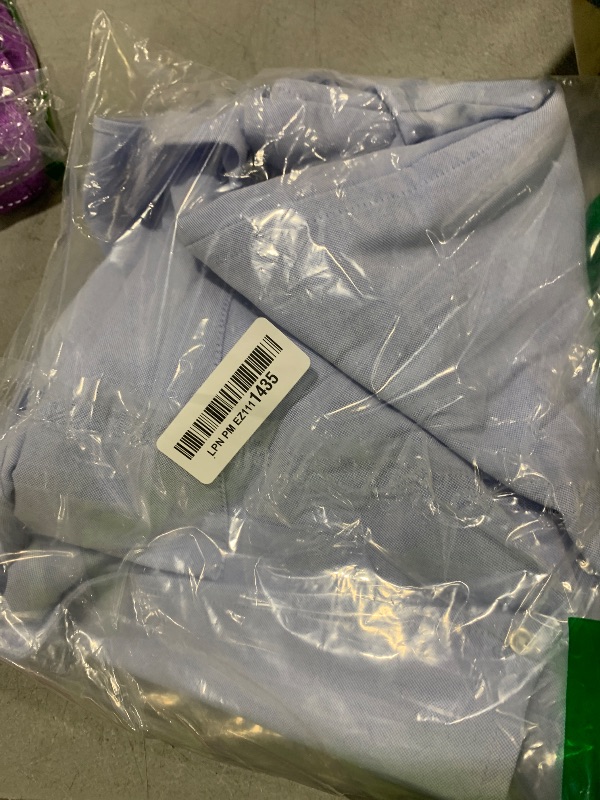 Photo 1 of Van Heusen Men's Short Sleeve Dress Shirt Regular Fit Oxford Solid, Blue, 17.5"-18" Neck