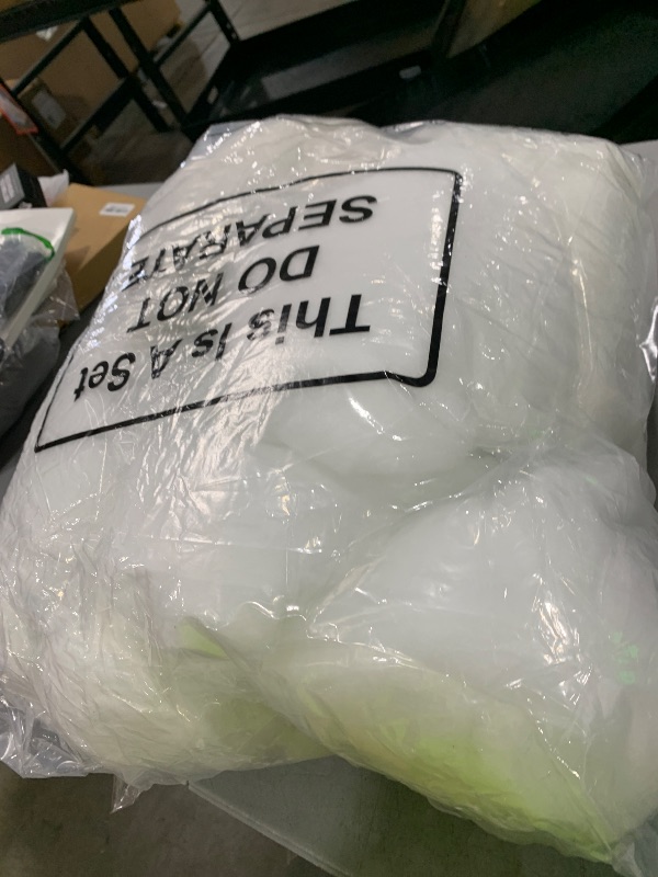 Photo 1 of Shappy 88.19 Ounce/ 2500 G Fake Clouds Snow Decoration Artificial White Cloud Fiber Faux Fluffy Snow Indoor Soft Artificial Fake White Cotton Winter Craft Decor Christmas Tree Village Displays