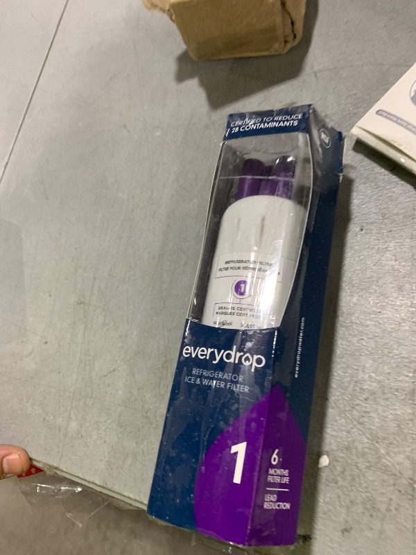 Photo 1 of everydrop by Whirlpool Ice and Water Refrigerator Filter 1, EDR1RXD1, Single-Pack , Purple