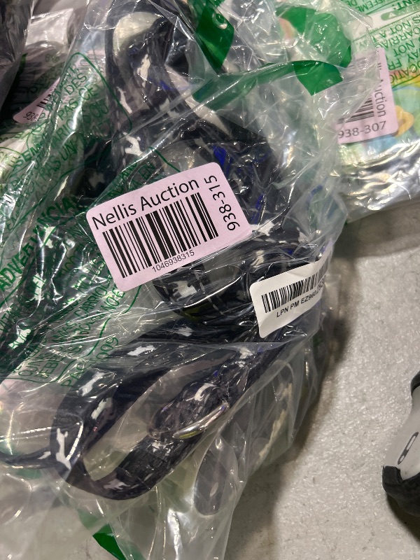 Photo 1 of EcoBark Dog Leash - Soft & Reflective Comfort Training Leashes with Padded Handle - Safe, Strong, & Durable for Small, Medium or Large Dogs (Black)
