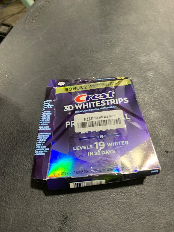 Photo 1 of Crest 3D Whitestrips Professional Effects – Teeth Whitening Kit, 22 Treatments (20 + 2 Bonus), Each with 1 Upper/1Lower, 44 Strips – Crest 3DWhite Teeth Whitening Strips